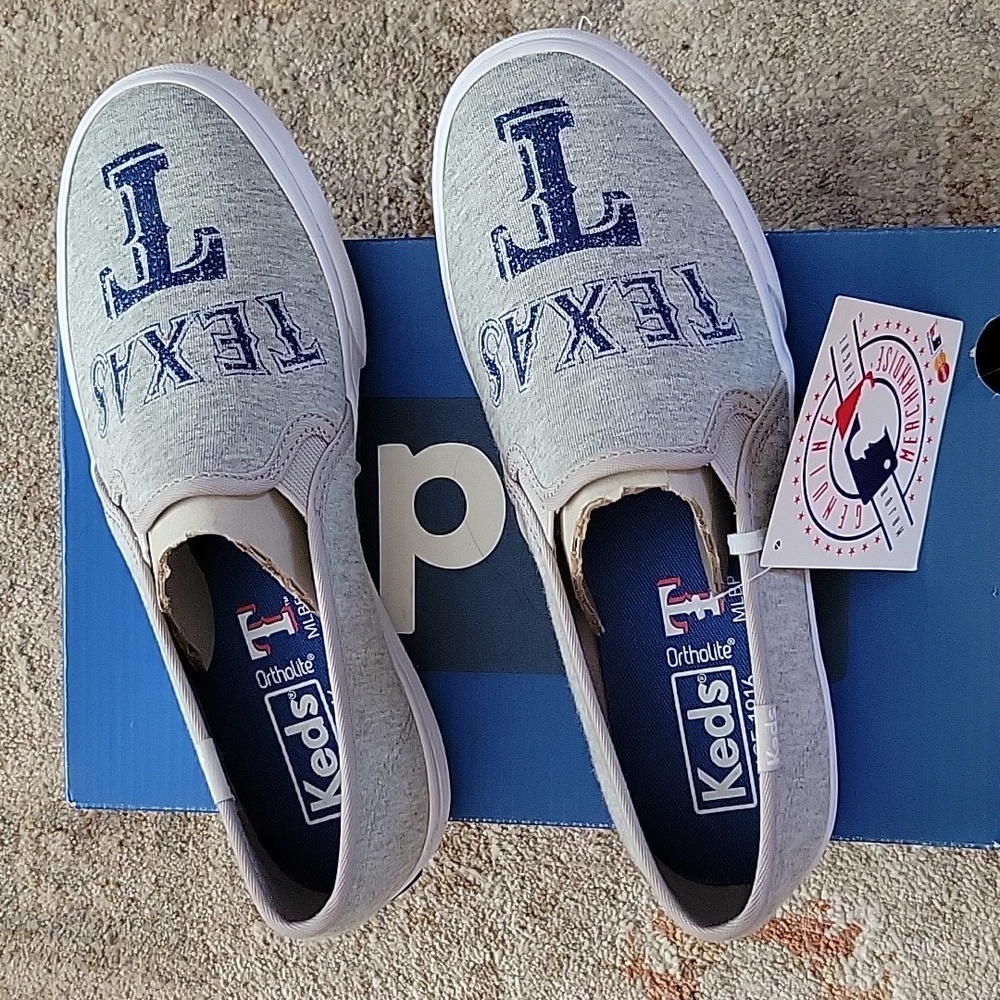 KEDS  MLB Texas Rangers Gray Slip on DBL Deck Shoe NEW